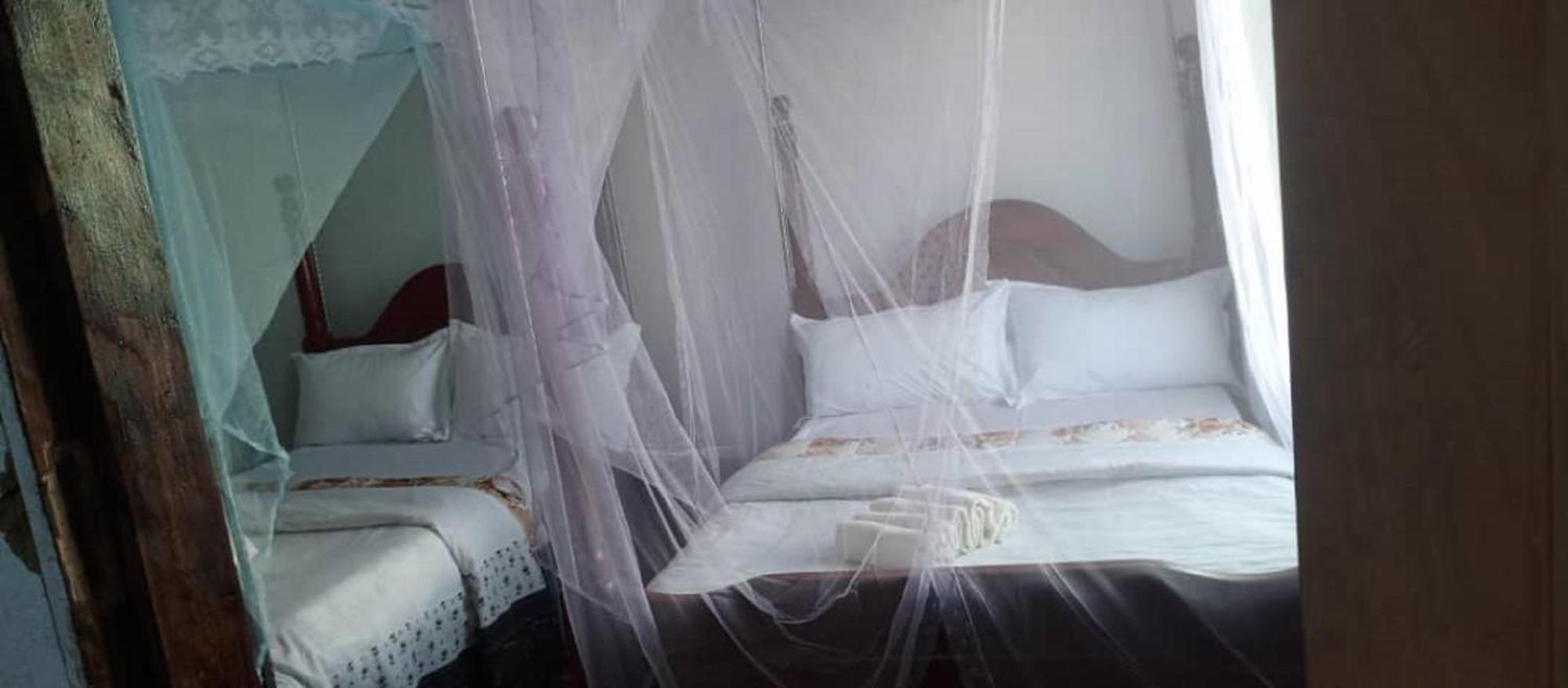 Kabale Ruhija Gorilla Guest House מראה חיצוני תמונה