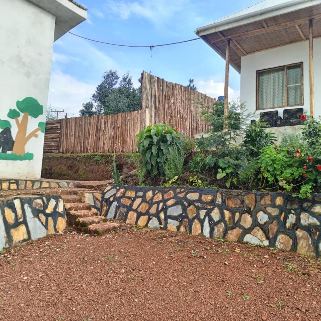 Kabale Ruhija Gorilla Guest House מראה חיצוני תמונה